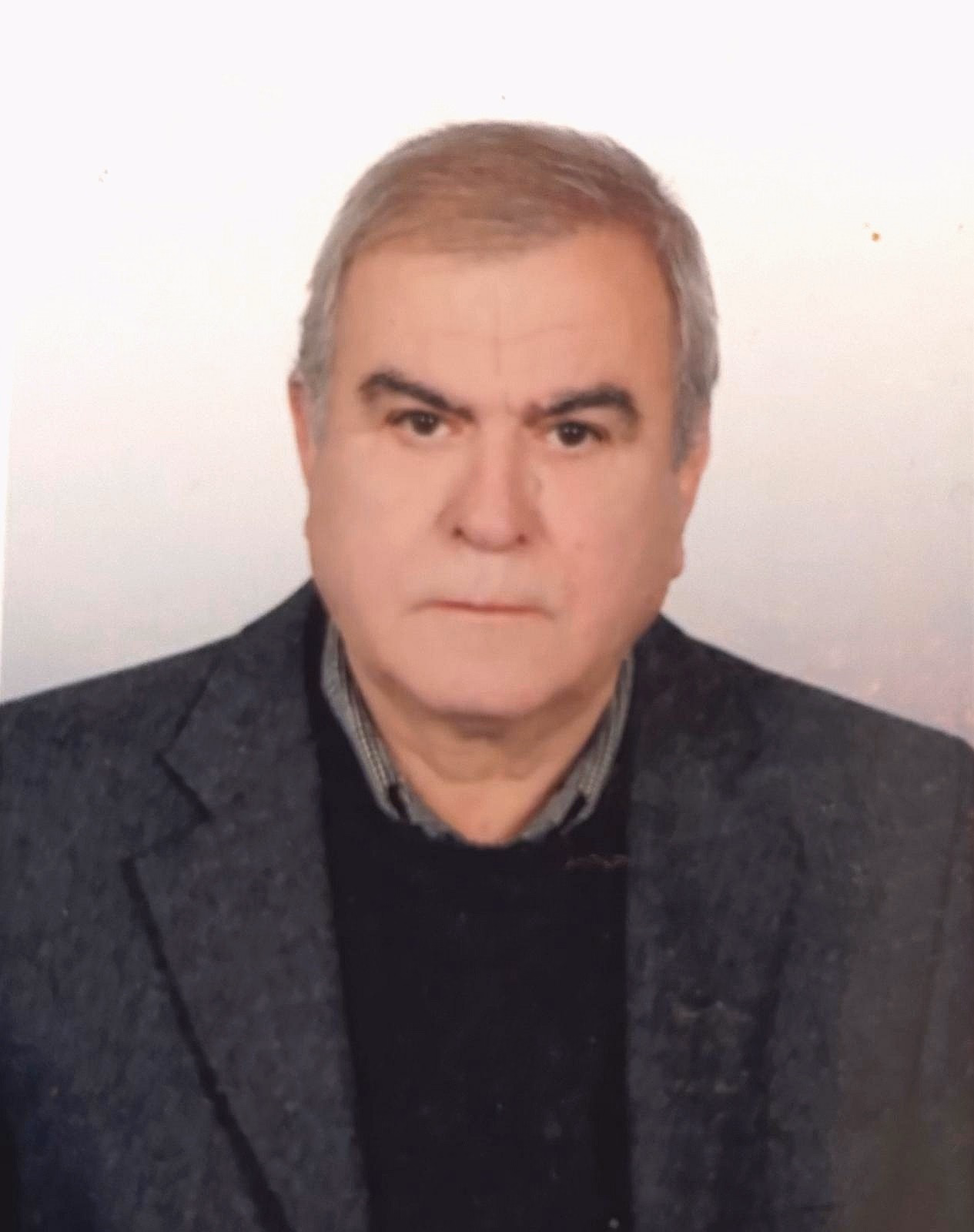 EMEKLİ MÜZİK ÖĞRETMENİ VE YAVUZ DURAK ARKADAŞIMIZIN BABASI SAİM DURAK'I YİTİRDİK BAŞIMIZ SAĞOLSUN